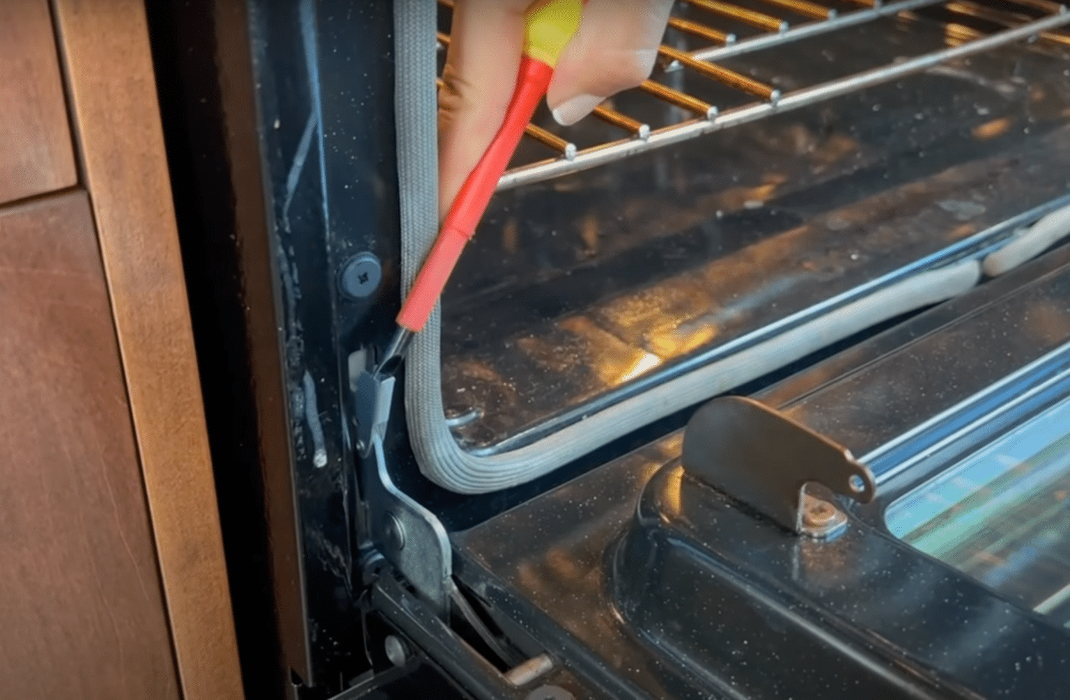 How To Clean Between Your Oven Door Glass - House Work