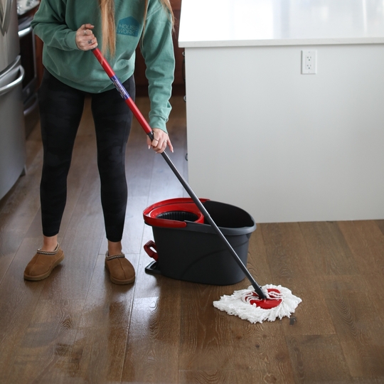 3 Easy Steps To Perfectly Mopped Floors