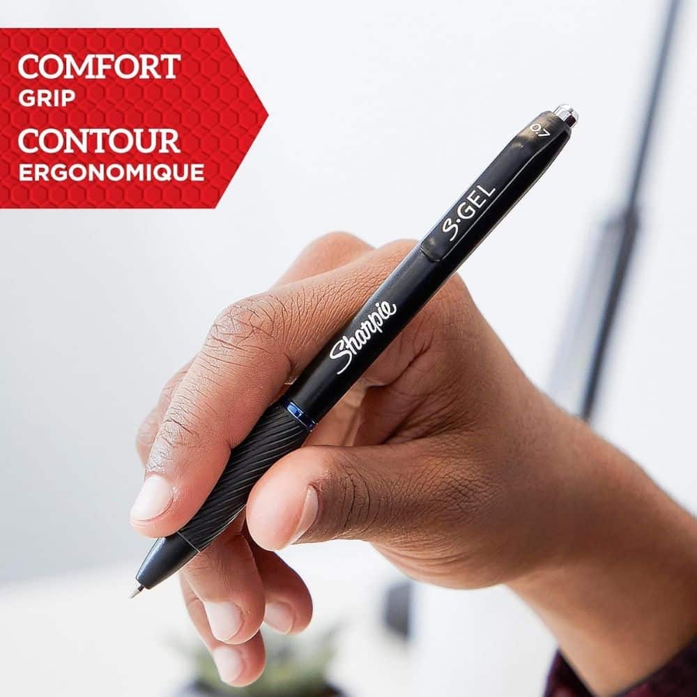 Pen with a comfortable grip being held, showcasing a Sharpie S.GEL with ‘Comfort Grip’ label in the corner of the image